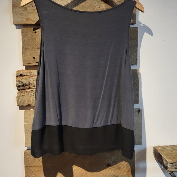 Kensie Gray and Black Women's Top - Picture 4 of 6